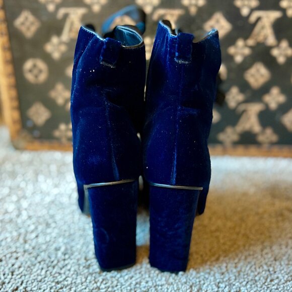 Zara Navy Blue Velvet Ankle Boots with Black Grosgrain Ribbon Bow Laces - Picture 4 of 7